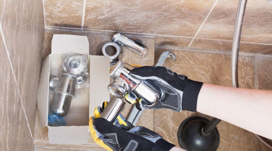 Professional residential roofers in La Coste, TX